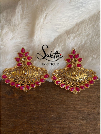 Gold Dangle Earring