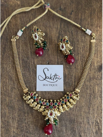 Gold Choker Necklace
