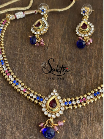 Gold Choker Necklace