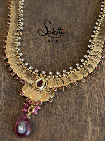 Gold Choker Necklace