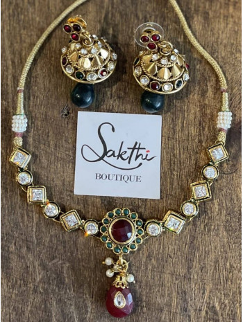Gold Choker Necklace